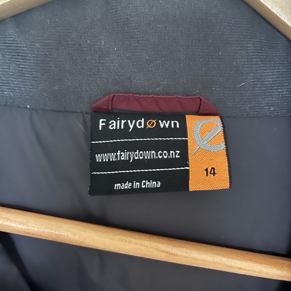 FAIRYDOWN - like new puffer jacket - Picture 4 of 4